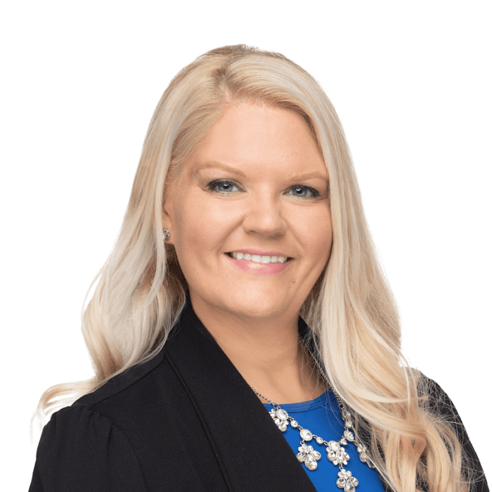 Amanda-mattson-bank-reviewer-for-review-alliance